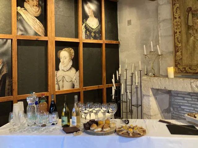 Accords Mets Et Vinsloir Decouvertes