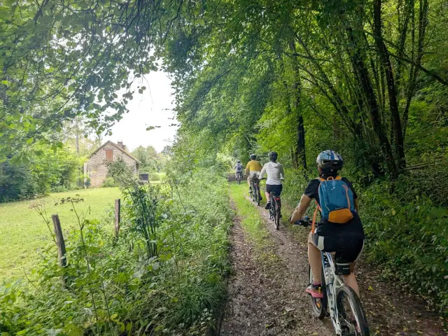 Balade Guidee A Veloloir Decouvertes